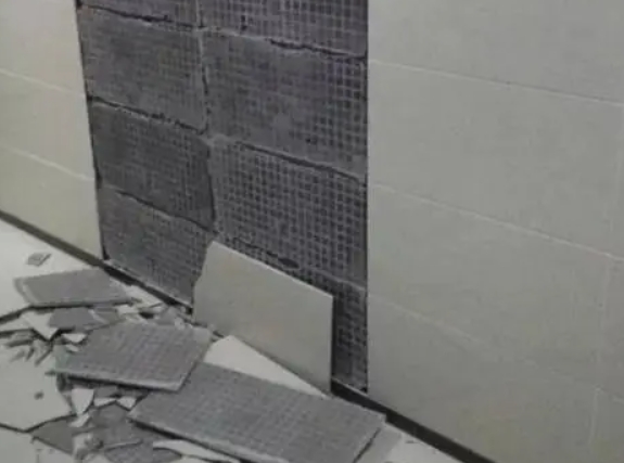 盘山瓷砖空鼓维修公司分享下盘山墙砖松动维修的知识